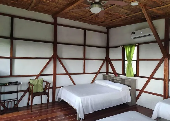 Cayo Ecovillage