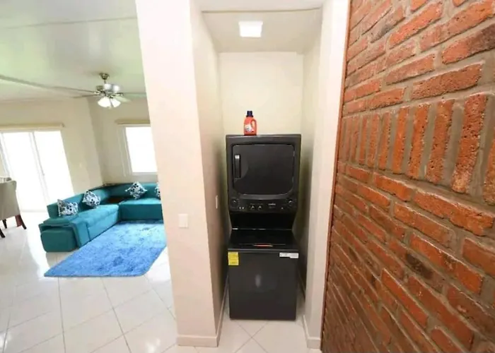 Casa Vacacional En San Jacinto Manabi